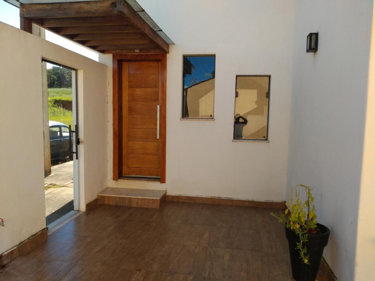 Casa Com Piscina Fundo Pra Represa E Ar Condicionado Casinhabrancadevaranda Ijaci Exterior foto